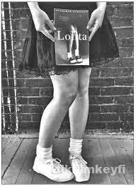 Annesinin Erkek Arkadaşını Kışkırtan Rus Lolita